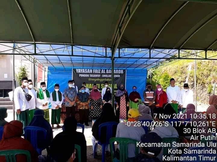 Madrasah Faiz Al Baqarah Pondok Samarinda SerahkanBantuan Untuk Masyarakat Terdampak Covid-19
