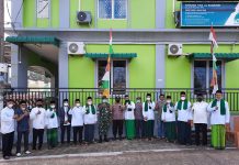 Berbuat baik itu simple🥰 Dan gak usah muluk2 😇 Acara Jum’at Berkah Yayasan Madrasah Faiz Al Baqarah madrasah faiz al baqarah jumat berkah tebar kebaikan sesama bersama perangkat pemerintah