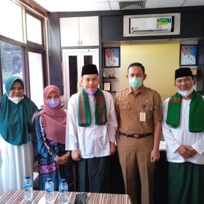 Madrasah Faiz Al Baqarah Bersama Kepala Pemerintahan Pertahanan Kota Batam Bp Indra Praja